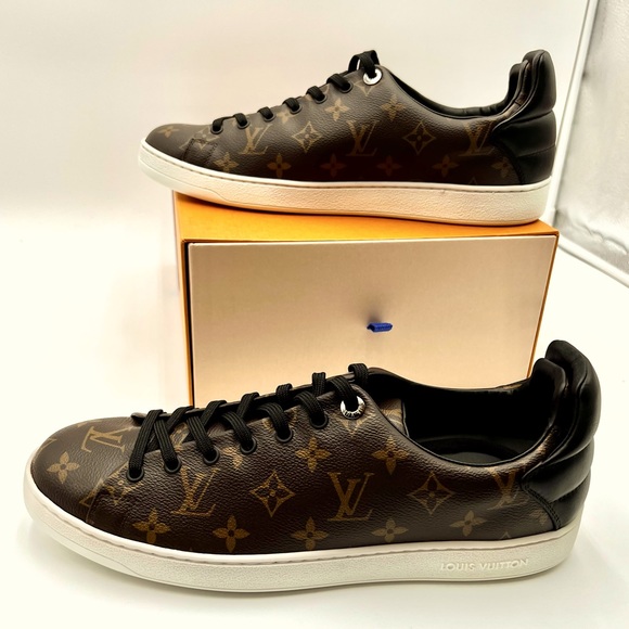 Authentic New Louis Vuitton unisex Frontrow sneakers Monogram